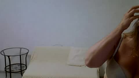 sarahphelps online show from August 10, 9:16 pm
