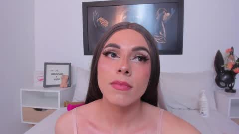charly online show from August 7, 12:54 am