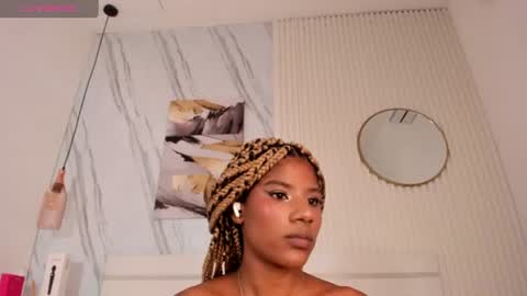 Sara Lewis online show from August 14, 2:21 pm