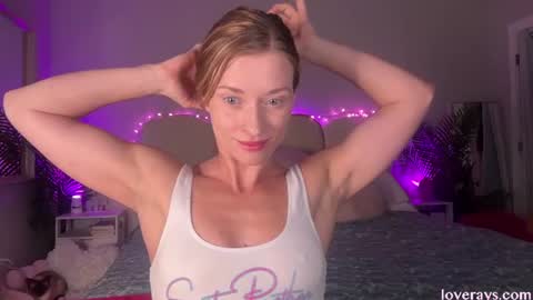Sara Loverays online show from August 8, 8:42 pm