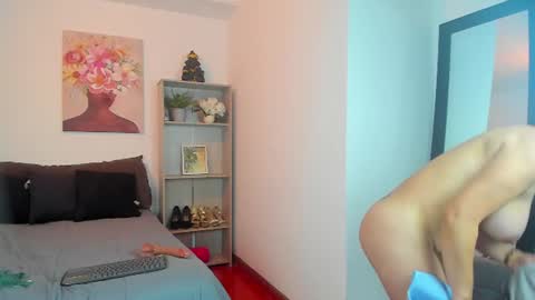 saramilf_69 online show from August 15, 9:46 am