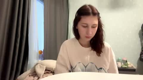 Sara online show from July 3, 5:37 pm