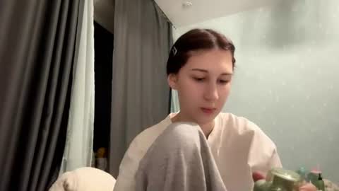Sara online show from July 3, 6:43 pm