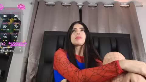 sararoy_ online show from August 3, 11:12 pm