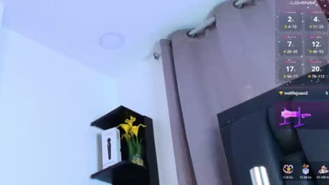 sararoy_ online show from August 7, 3:50 am