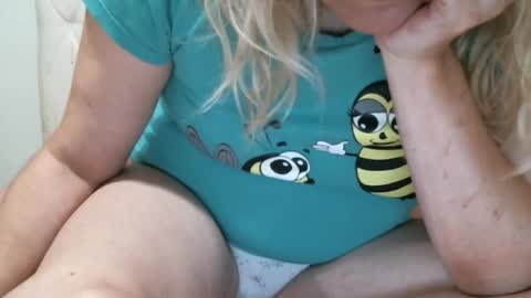 sarasexx33 online show from June 30, 11:39 pm
