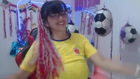 sara online show from July 7, 7:18 pm
