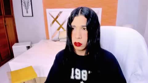 Sara Sofia online show from July 20, 6:55 pm