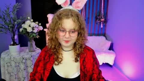 Sara online show from April 7, 9:14 am
