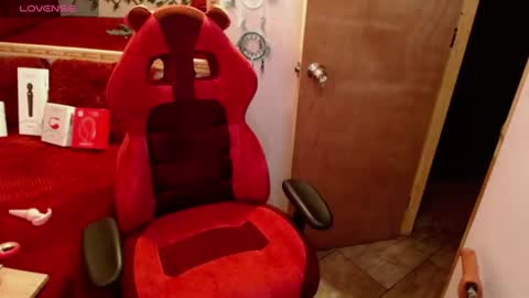 saray_nice online show from August 4, 5:59 am