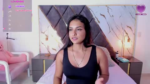 Saray Lopez online show from August 15, 5:33 am