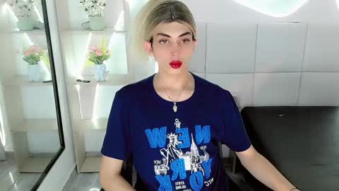 saraypiink online show from August 8, 9:59 pm