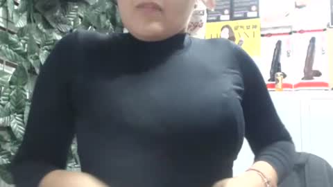 mery online show from August 1, 4:46 pm