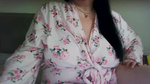 Sara online show from July 5, 1:58 pm