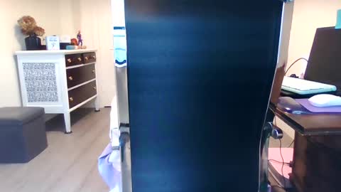Sara online show from July 21, 4:53 pm