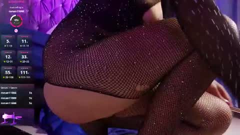 sari_ellison_ online show from August 15, 2:10 pm