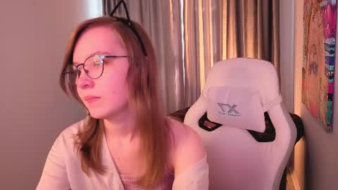 Lia online show from August 8, 2:06 pm