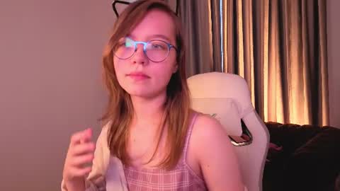 Lia online show from August 8, 3:12 pm