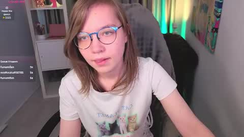 Lia online show from August 14, 4:54 pm