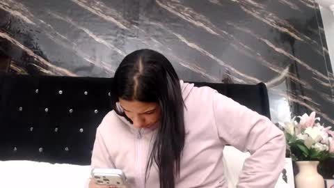 Sara online show from August 1, 2:39 am