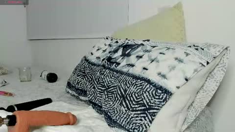 Sara Cute  online show from August 14, 8:40 am