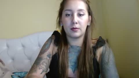 sarry_demon666 online show from August 16, 4:11 pm