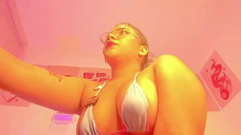 Sary     online show from June 6, 2:06 am