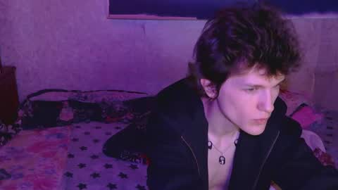 sasha_bb21 online show from May 9, 10:34 pm