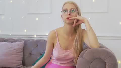 sasha_calle online show from August 10, 9:22 am