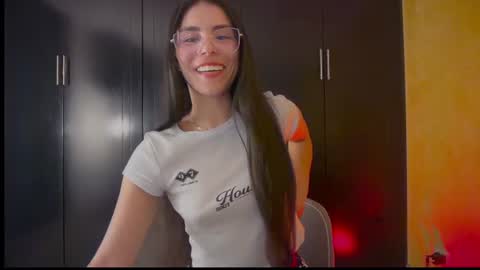 sasha_jonne online show from August 7, 2:22 am