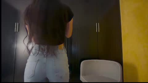 sasha_jonne online show from August 18, 1:22 am
