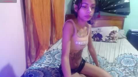 sasha_raven online show from July 26, 4:28 am