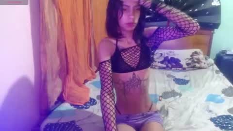 sasha_raven online show from August 7, 3:28 am