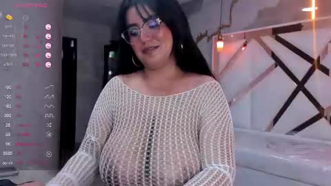 Sasha online show from August 4, 8:17 pm