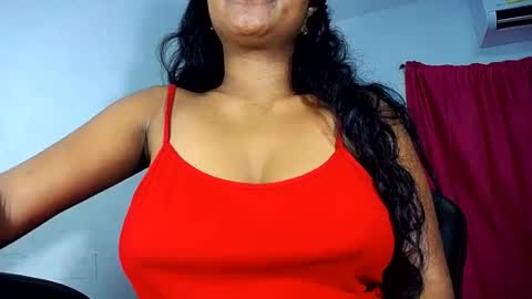 sashabreck1 online show from August 4, 9:45 pm