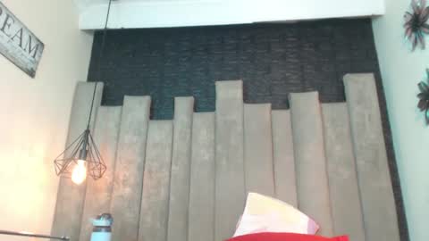 sashafoxy_ online show from August 8, 6:52 pm