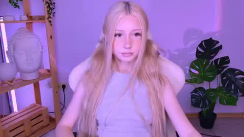 sashaquin online show from August 7, 8:47 am