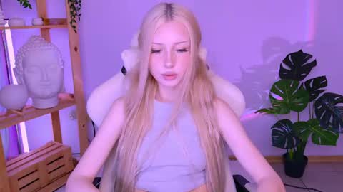 sashaquin online show from August 7, 10:59 am
