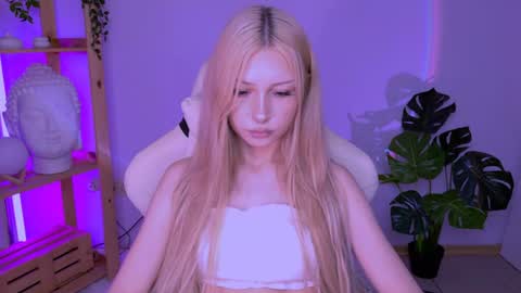 sashaquin online show from August 11, 9:11 am