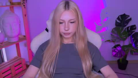 sashaquin online show from August 15, 8:51 am