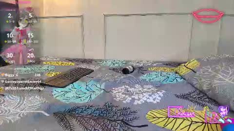 Sashavellor online show from August 8, 8:03 am