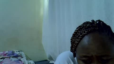 sassy_bella online show from August 3, 1:51 pm