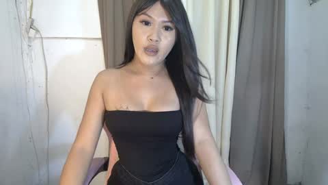 sassy_jenny8 online show from June 17, 7:02 pm