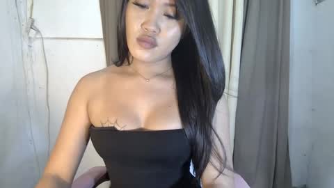 sassy_jenny8 online show from June 17, 8:08 pm