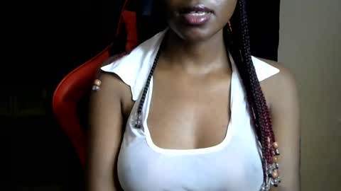sassy_lyne online show from July 22, 9:22 am