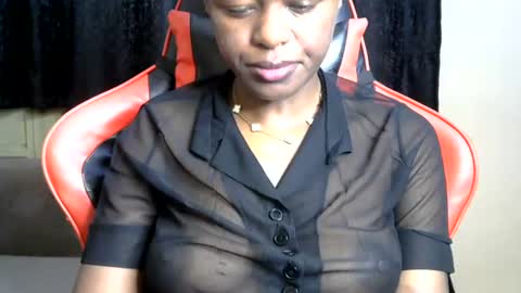 sassy_lyne online show from July 28, 5:02 am