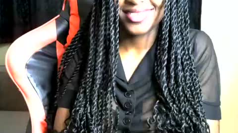 sassy_lyne online show from August 3, 11:06 am