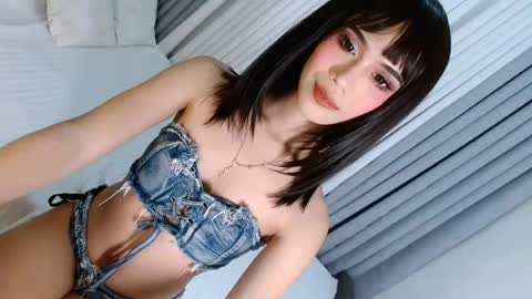 Sassy online show from August 5, 4:49 pm