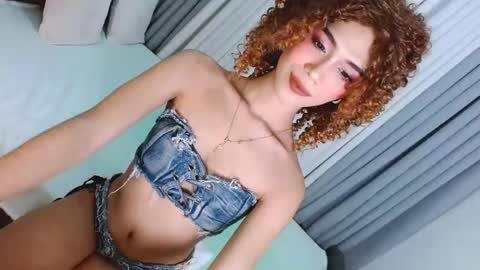 Sassy online show from August 9, 4:41 pm