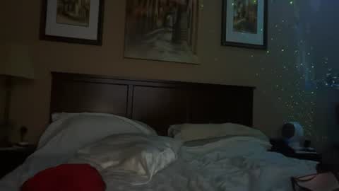 sassyhotwife00 online show from July 7, 3:10 am
